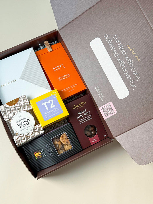 Golden Moments Gift Box – A Timeless Gift for Parents & Grandparents