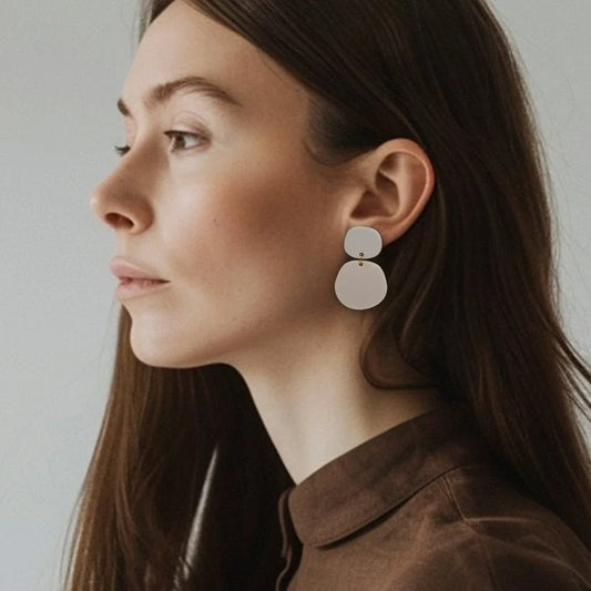 Mingled Boulder Statement Dangle Earrings – Ivory Beige