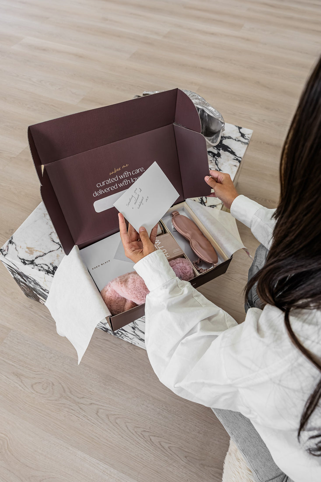 Gift Boxes vs Hampers: What’s the Difference?
