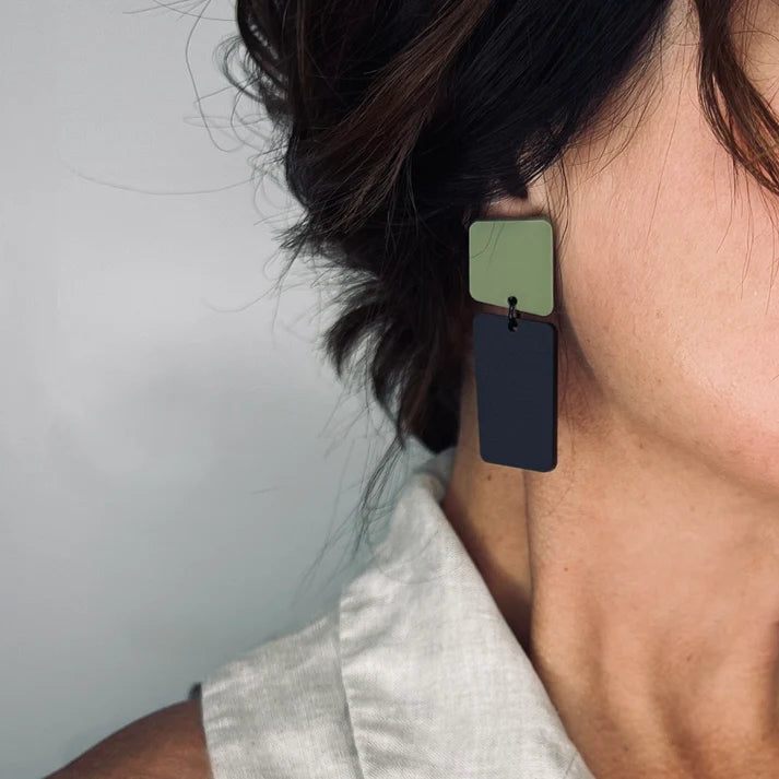 Mingled Bauhaus Statement Earrings – Matte Black & Olive Green