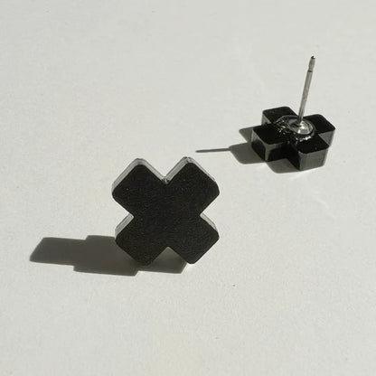 Mingled Cross Stud Earrings – Matte Black