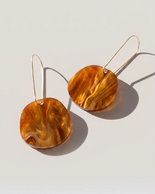 Mingled Organic Dangle Earrings – Caramel